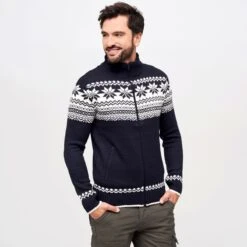 Brandit Cardigan Norweger Navy 10 Brandit Cardigan Norweger Navy -ActiveEdge Shop 5030 8 Brandit Cardigan Norweger Navy 4 2